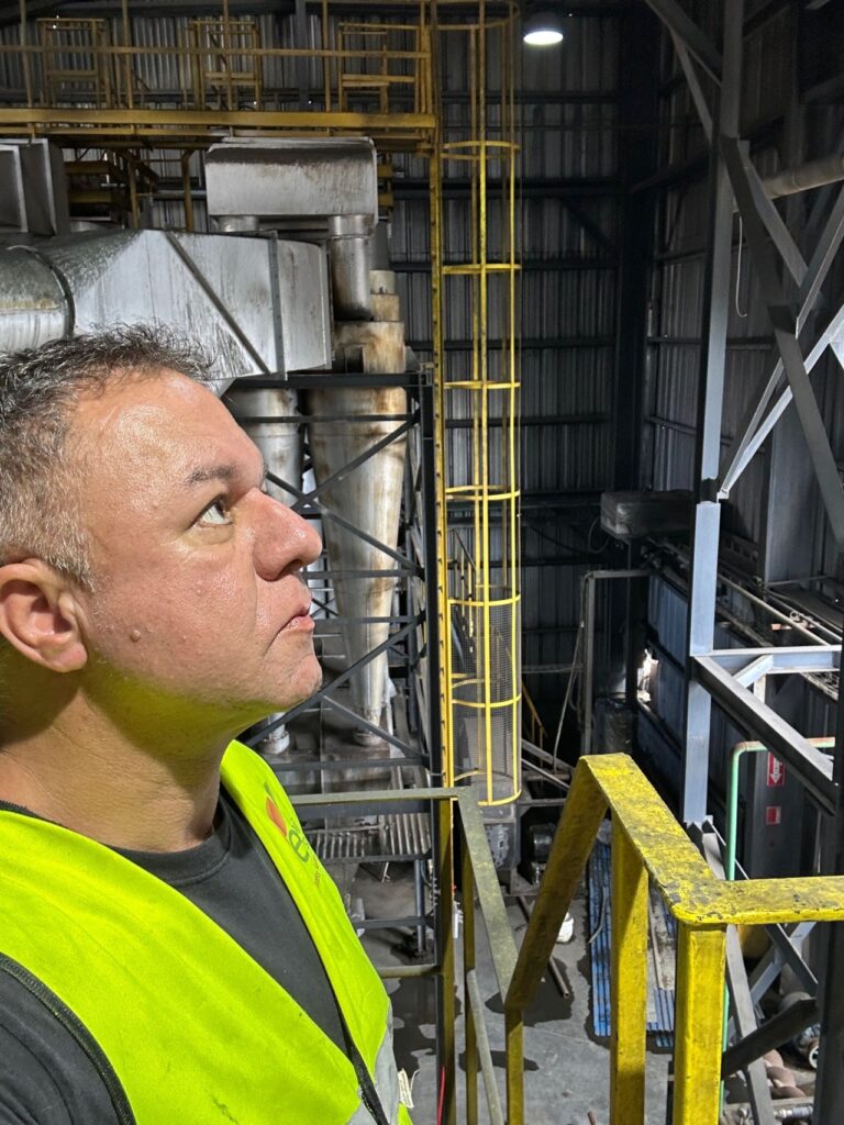 sistema de alimentación de biomasa en caldera 12th 10 bar | Erbia Energy